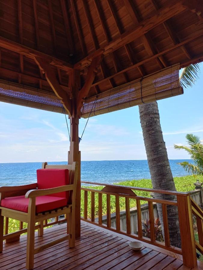 Bali North Beach B&B Tianyar Екстер'єр фото